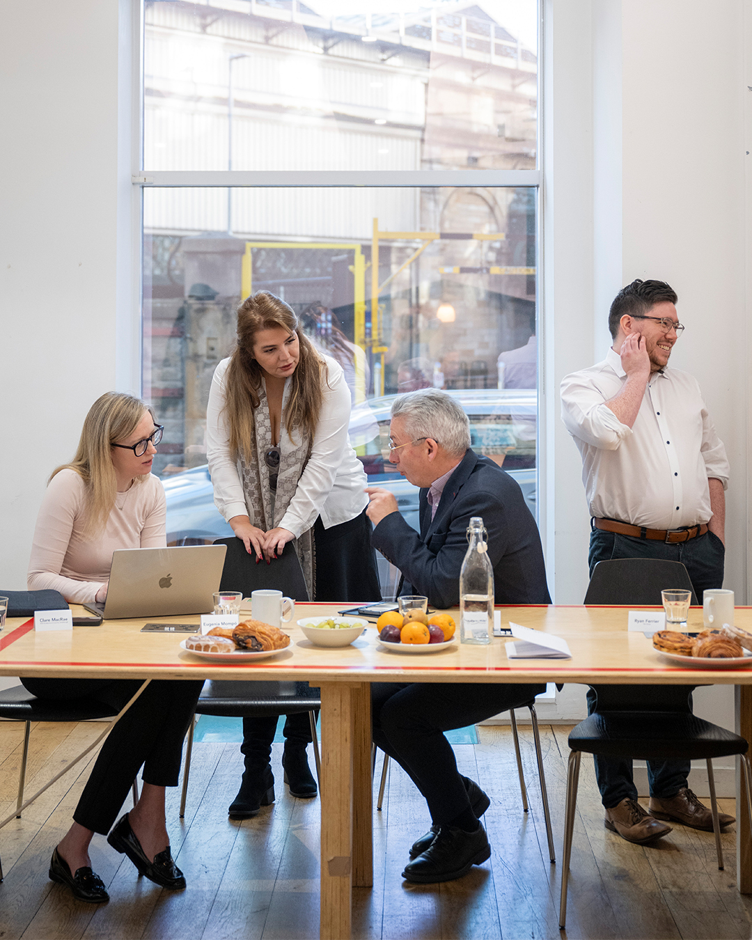 Instragram Portrait roundtable 1